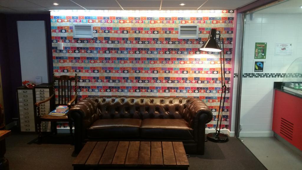 PUWritingCafe's tweet photo. New furniture in the Café :) http://t.co/gWErqiGsce