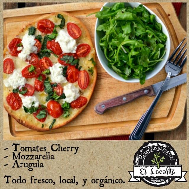 ElLocalito's tweet photo. 3 simples ingredientes...como siempre, productos frescos, locales y orgánicos.
#guatemala #guate #local Te esperamos! http://t.co/szVqFfkWxZ