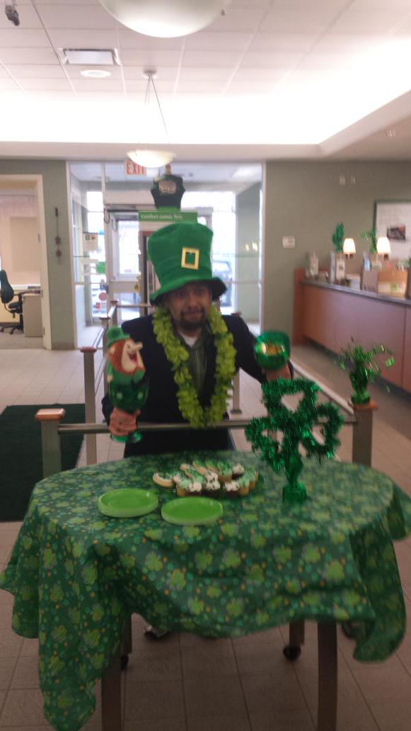 humejan2's tweet photo. Happy St Patricks Day from br#690 #IMakeitEasy http://t.co/ijnt2QnYc3