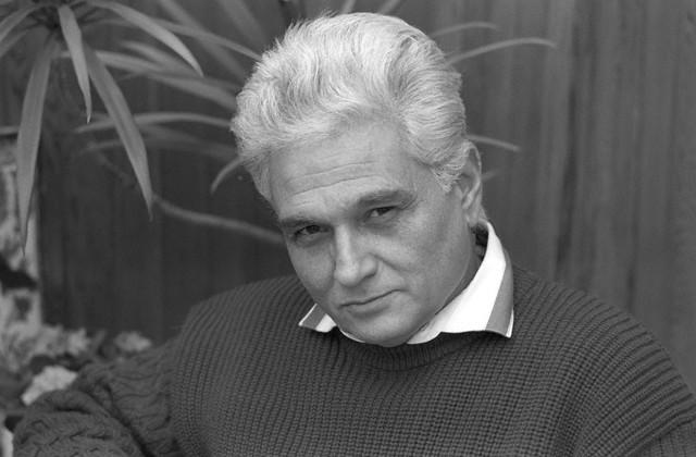referr1's tweet photo. #DECONSTRUCTION #PostStructuralism #Philosophy #DERRIDA
http://t.co/9ATm0TCncR
#FILSOFIA #Cultura #SapereCondiviso http://t.co/3iLuOE4ql6