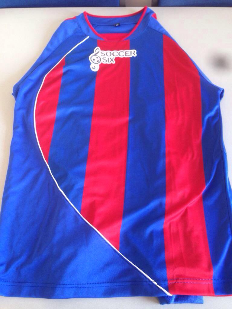 SoccerSix's tweet photo. Want to *WIN* OLLY MURS' SOCCER SIX SHIRT? Enter here: https://t.co/cMzsqXW42P #LovefootballLovemums 🔥 http://t.co/Wp2ncmzeB1
