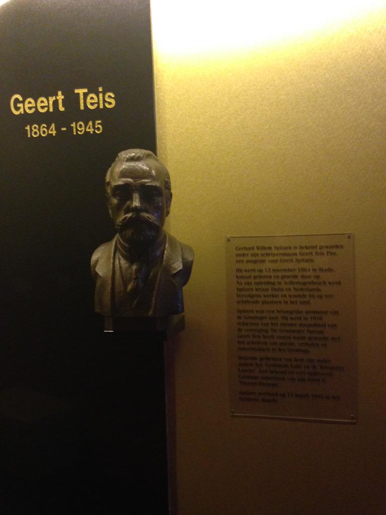 GeertTeis's tweet photo. Vandaag is het 70 jaar geleden dat de naamgever van ons theater, de schrijver/dichter Geert Teis Pzn, is overleden. http://t.co/O4OloKcB4N
