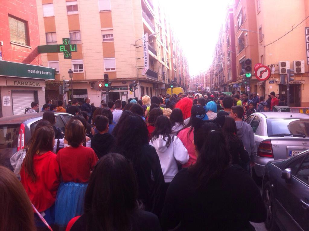 C_E_Marni's tweet photo. #fallasmarni2015 #cabalgata #fiesta http://t.co/yJgjSNOg4I