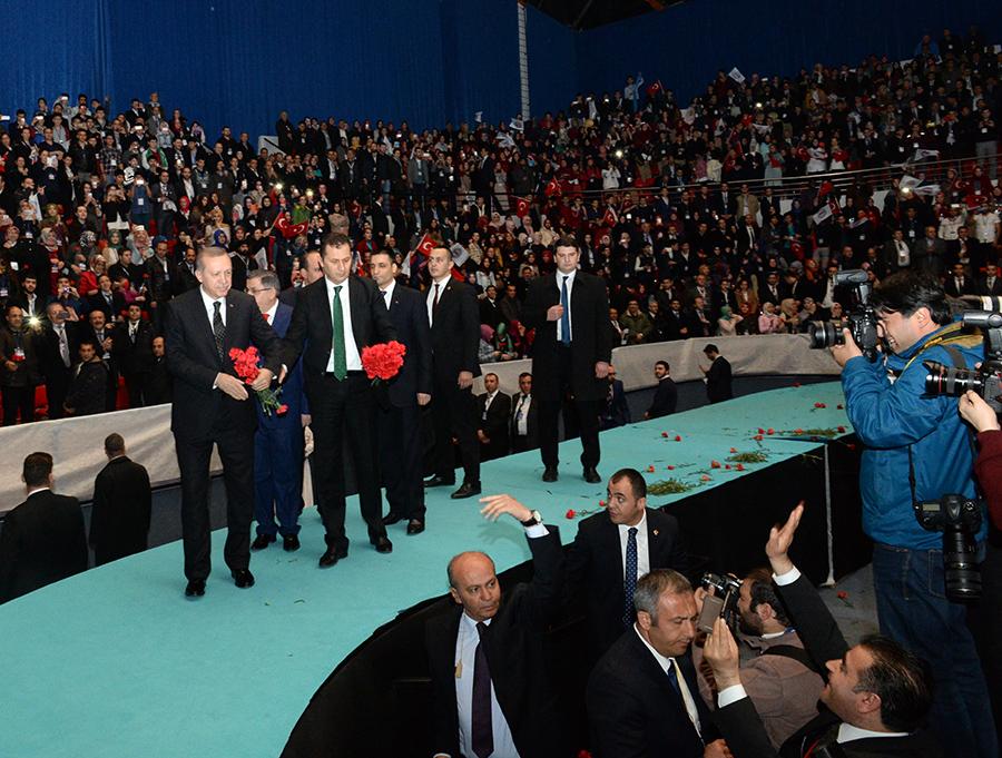 aslandegirmenci's tweet photo. Kudüs Fatihi Selâhattin Eyyubi'den
Kafkas kartalı Şeyh Şamil'den sor beni...
#YenidenÇanakkaleRuhu http://t.co/5MAyNrvJ9L