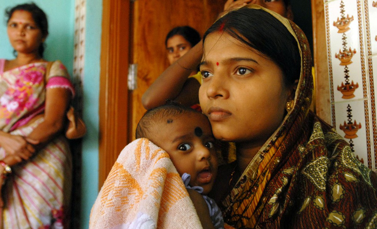 GlblCtznUK's tweet image. Every mother &amp;amp; baby should survive &amp;amp; thrive. RT &amp;amp; take action if you agree: bit.ly/1AmufEz #everybodywins