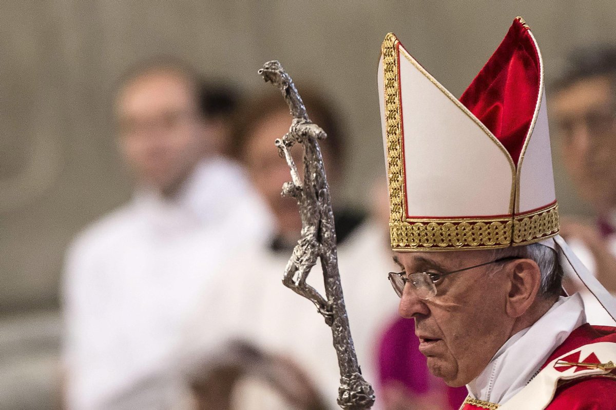 NoticieroHechos's tweet photo. El papa Francisco confesó que tiene "la sensación de que su pontificado va a ser breve, cuatro o cinco años" (AFP) http://t.co/MWSarHnbez