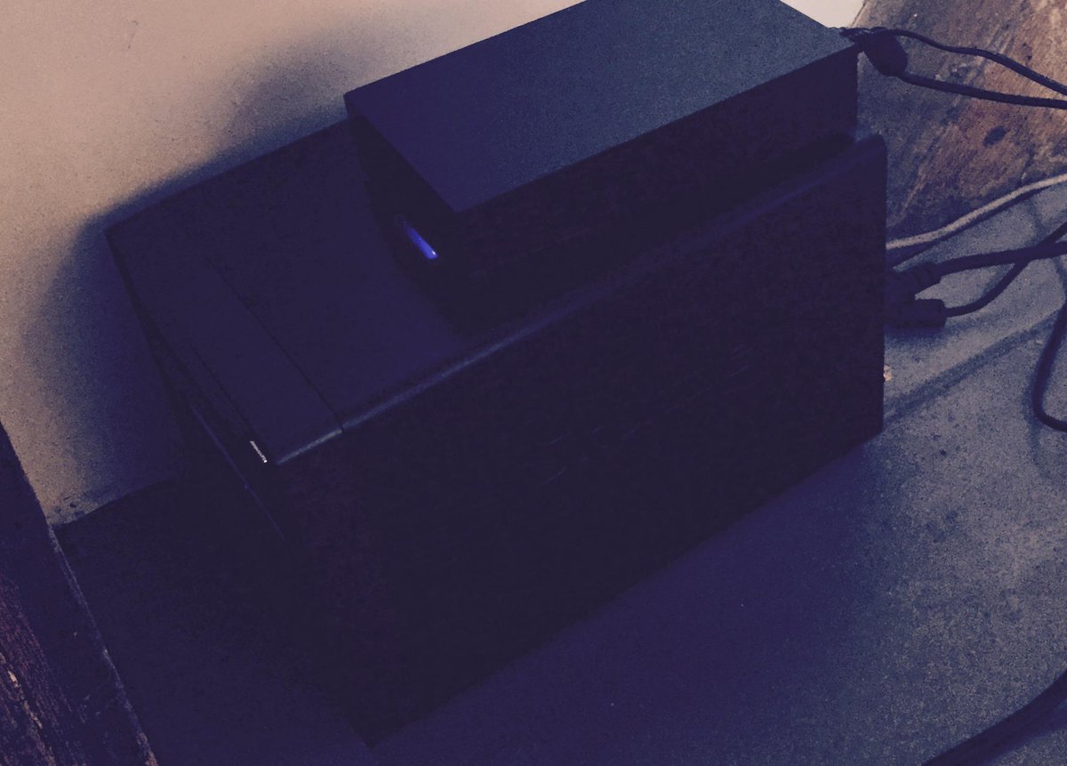 codenamedbcn's tweet image. . @trello has #taco we now have Bob (the builder) and Lassie #buildserver #lacieharddisk #fridayafternoon