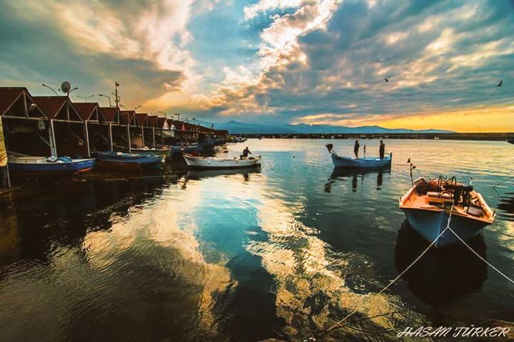 mustafakasm1's tweet photo. Faroz limanı, Trabzon - by TRT Avaz - photography by Hasan Türker http://t.co/peMJEaZP2k