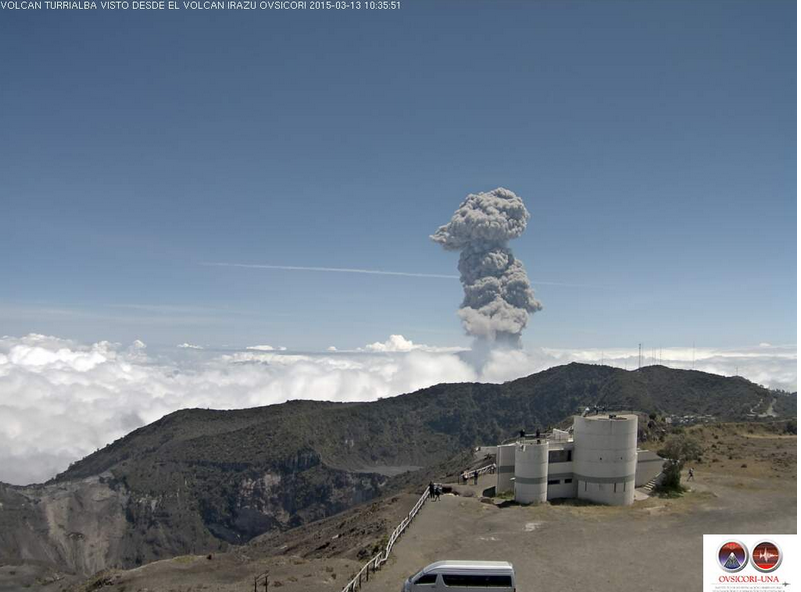 OVSICORI_UNA's tweet photo. Nueva erupción. V. Turrialba 10:35 a.m 13 de marzo 2015 http://t.co/MEphgT0xA6
