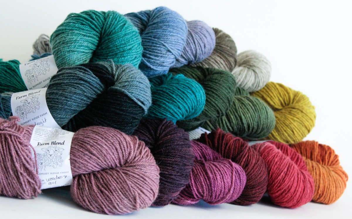 These colors excite! @RomneyRidgeFarm kettle dyed, New England fibers... delicious to behold... details to follow.