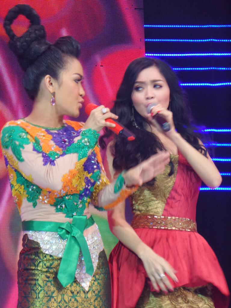 juliaperrez's tweet image. Di gilir abang