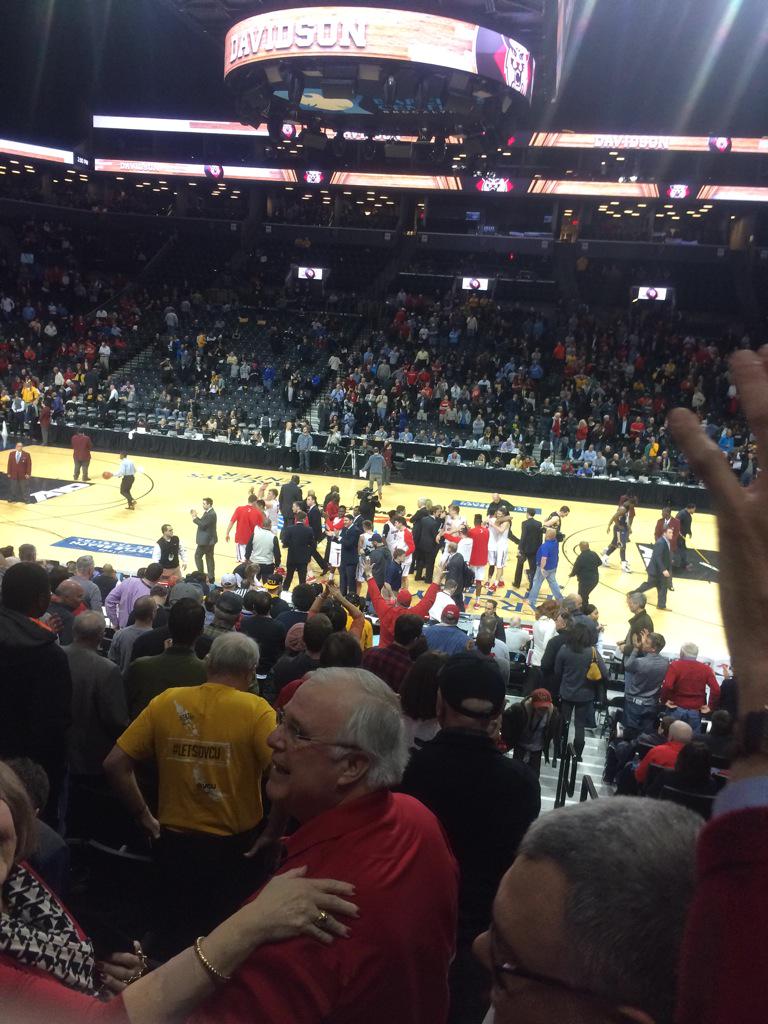 DavidsonAlums's tweet photo. Ahhhhhhhhhhhhhhhhh! @atlantic10 MBB POY @Tkal24 with the game winner!!! #CatsAreWild http://t.co/3TucNoQHE4
