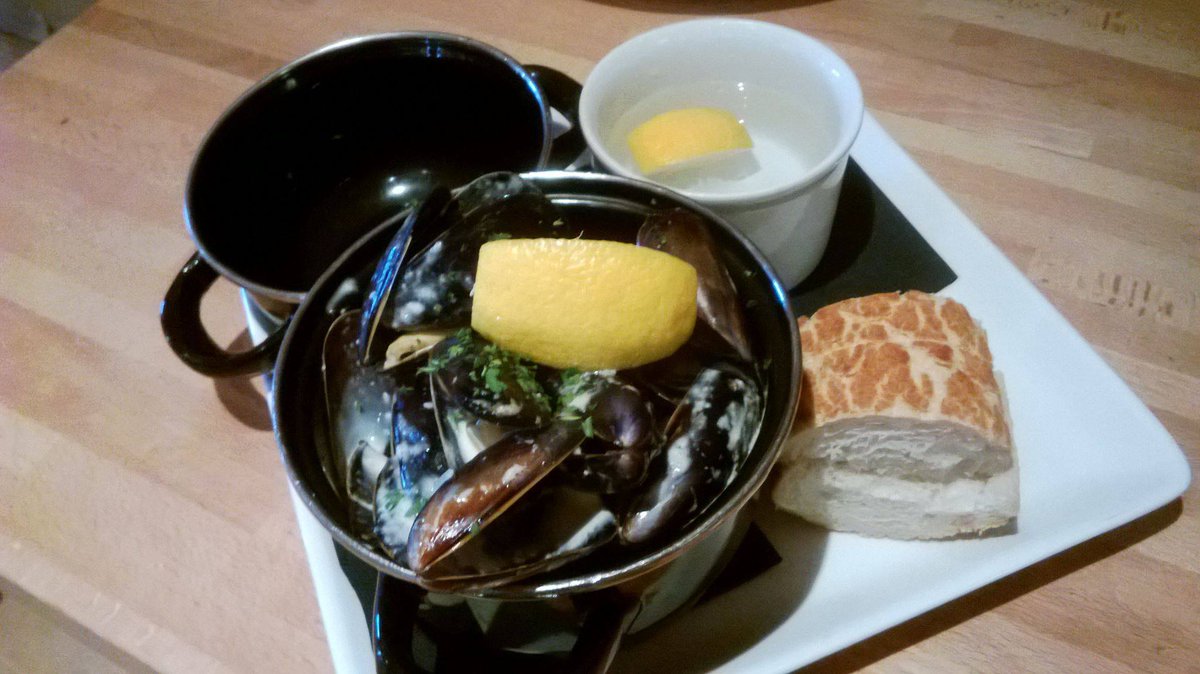 Madisons Restaurant tweet media