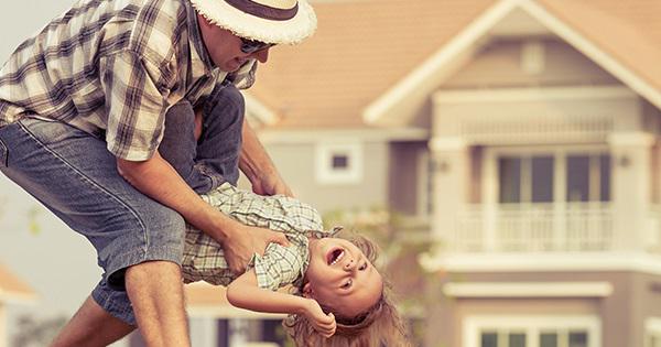RE/MAX tweet media