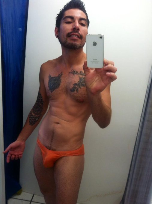 @kiriiazi saludos mi frend fron to mexico http://t.co/KDCiVPZ8Zq<a class="tags" target="_blank" title="On Twitter" href="/?out=eyJ0eXAiOiJKV1QiLCJhbGciOiJIUzUxMiJ9.eyJpYXQiOjE3MjI5MjgyOTAsImlzcyI6InR3cG9ybnN0YXJzLmNvbSIsIm5iZiI6MTcyMjkyODI5MCwiZXhwIjoxNzU0NDY0MjkwLCJyZWRpcmVjdF91cmwiOiJodHRwczovL3R3aXR0ZXIuY29tL2tpcmlpYXppIn0.1KUMmue9W8eFwZYDi2hznCl5FU8OjQGXLsoYP0YSJNu8TkC0k9ATAFjaEc9rKXSyOrkNnUU078krnK9PVomwxw">@kiriiazi</a><a href="/tag/gay"class="tags"><span>#gay</span></a><a href="/tag/fisting"class="tags"><span>#fisting</span></a><a href="/tag/gayporn"class="tags"><span>#gayporn</span></a>