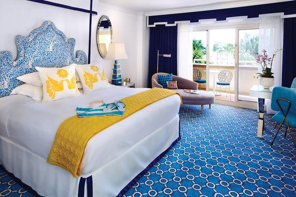 iPrefer's tweet photo. Experience @jonathanadler's chic Palm Beach at @eaupalmbeach and enjoy 40% off! http://t.co/J0Tyy1CqHC #flashsale http://t.co/N2cXwUsKbV