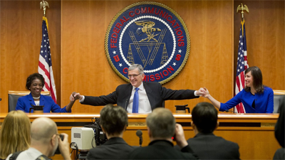 fastframe2's tweet image. Net neutrality wins: FCC votes to protect an open Internet mashable.com/2015/02/26/net…