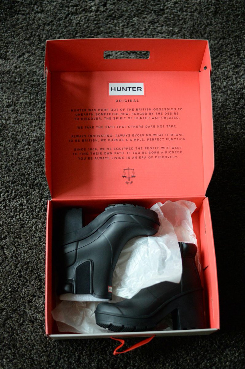 retailfuturist's tweet photo. Hunter Gatherer: What do you think of my high heeled wellies? @HunterBoots @StudioCK #RegentTweet http://t.co/ro7vGfR0tt