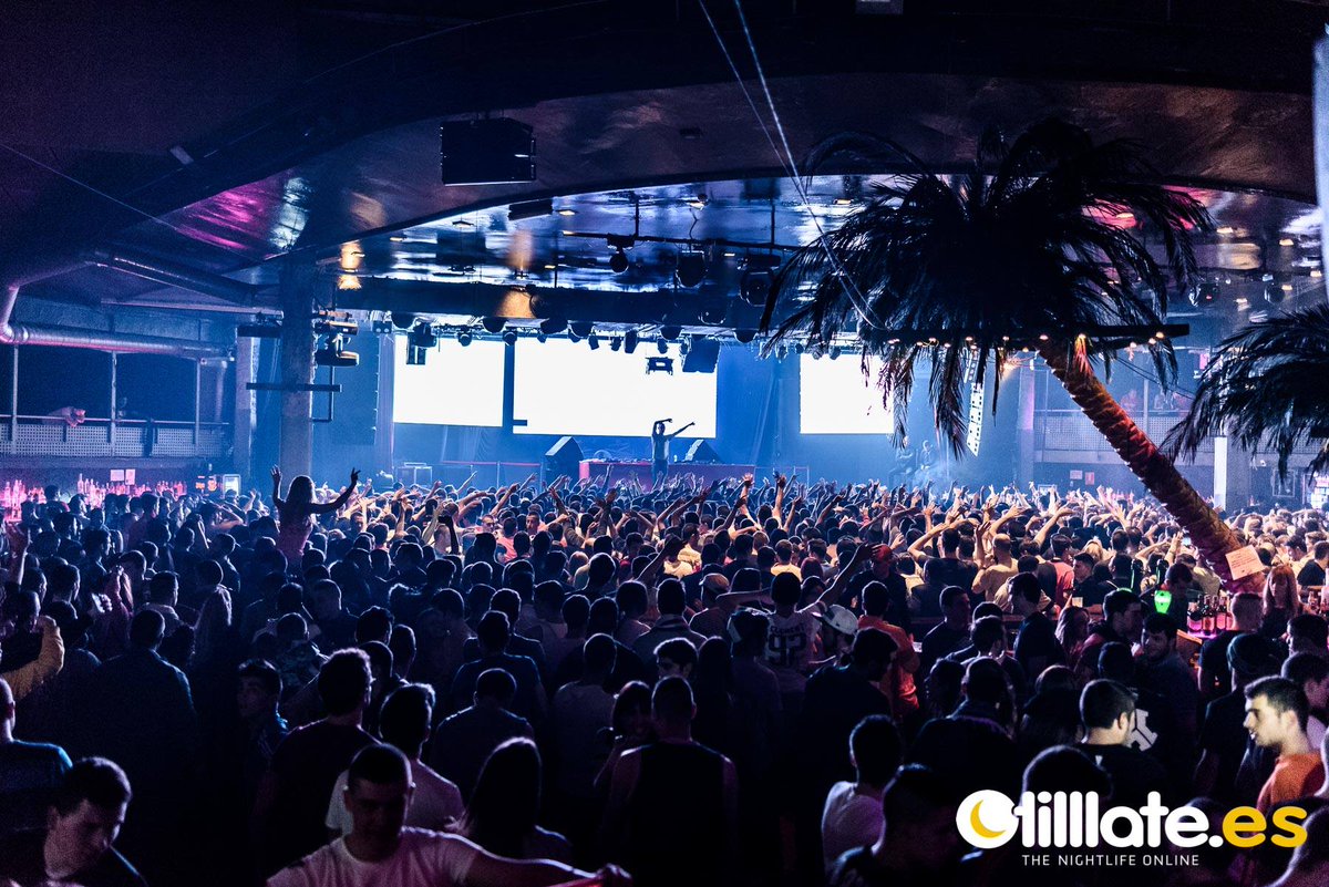 2M_Group's tweet image. Sábado Aniversario @in_hard_w_trust  @sala_lariviera 
#DBSTF #DaTweekaz #djdigitalpunk