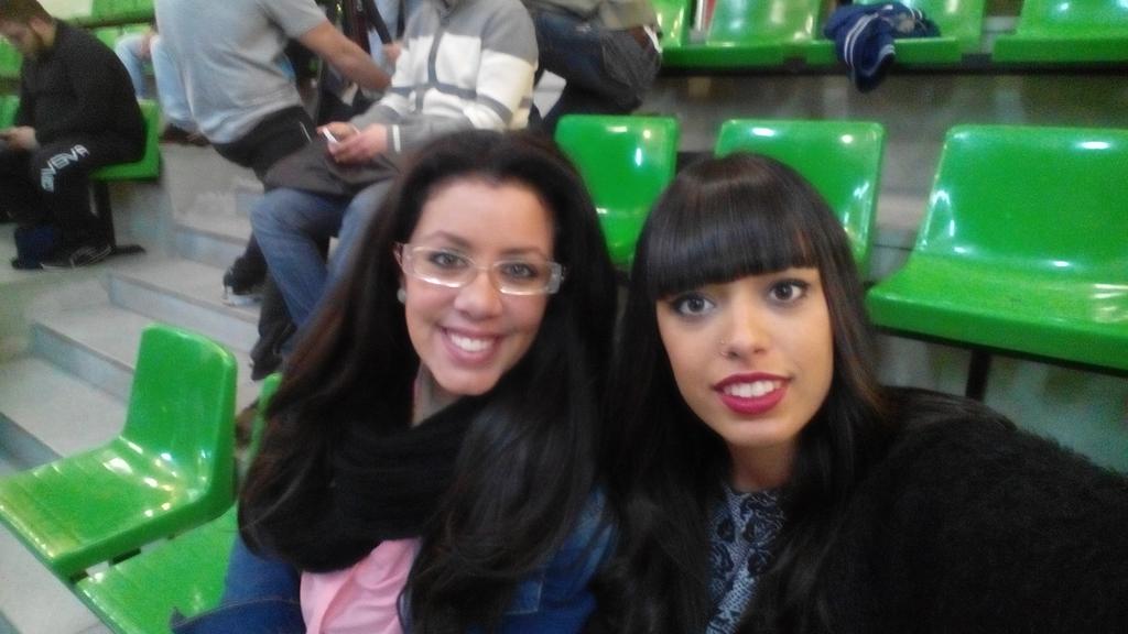 almolmor95's tweet photo. Que me gustan estas jornadas #8jornadasaudiovisuales con @Nuriia_Demi http://t.co/iBdyj05oMN