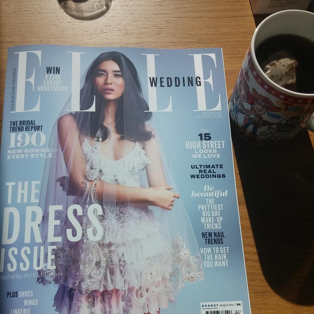 joanne82190's tweet photo. Friday morning! Time to relax!! @ELLEUK  #ellewedding #earlgrey #relaxfridaymorning http://t.co/hpCt72S8st