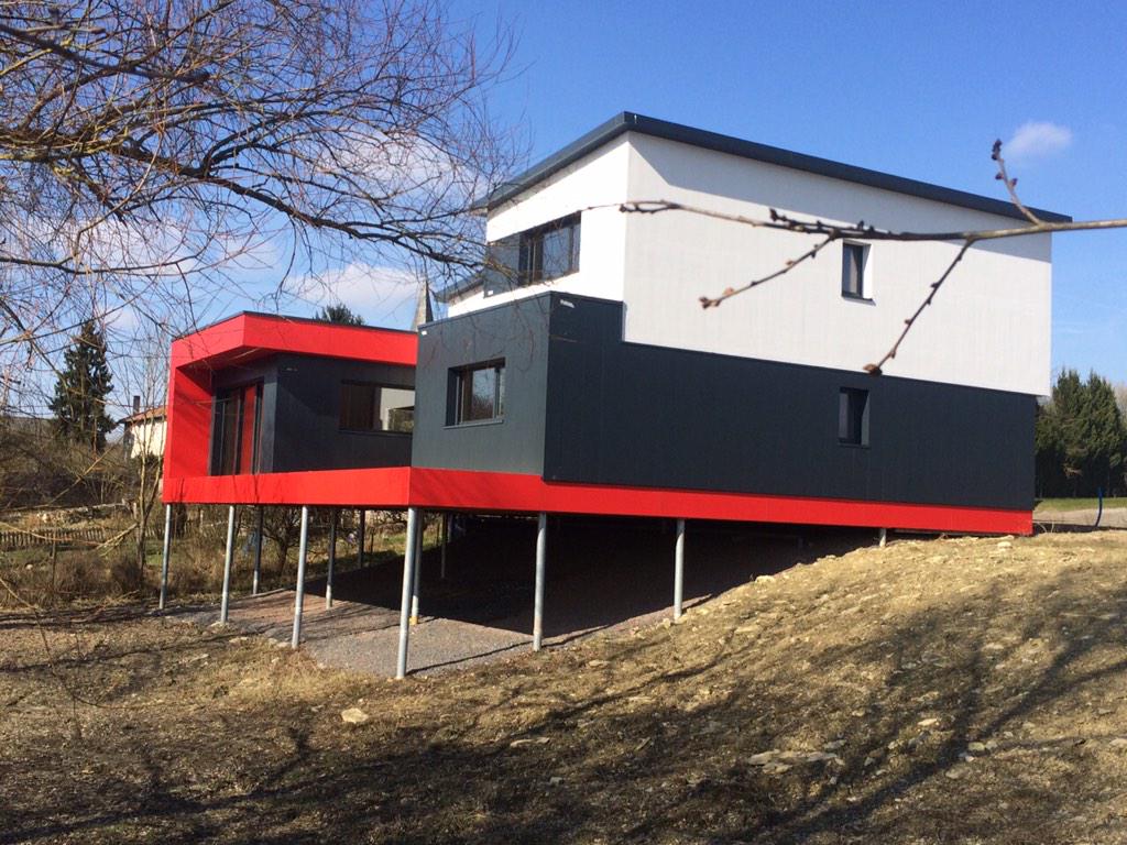 AbcLange's tweet photo. Maison passive sur pilotis 😎 fermeture @InternormFrance Vmc double flux @ZehnderGroupFR http://t.co/n8EyFMZgDt