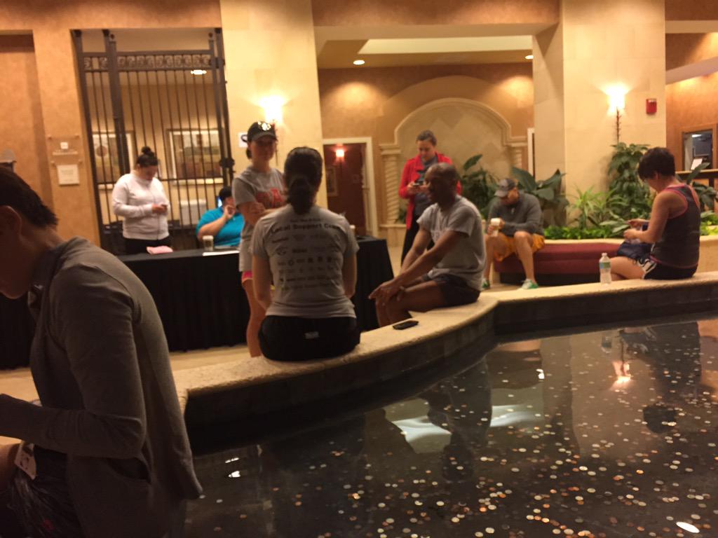 ACPAWellness's tweet photo. People are checking in for the @SCLGBTA #PaulHart5k! #ACPA15 @CSI_ACPA! http://t.co/w2dUMU2bvk