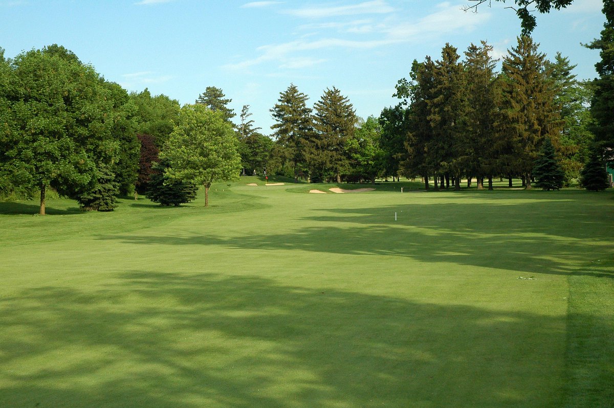 Limited dates for tournaments are disappearing fast. Contact us if you want to grab one for your event.