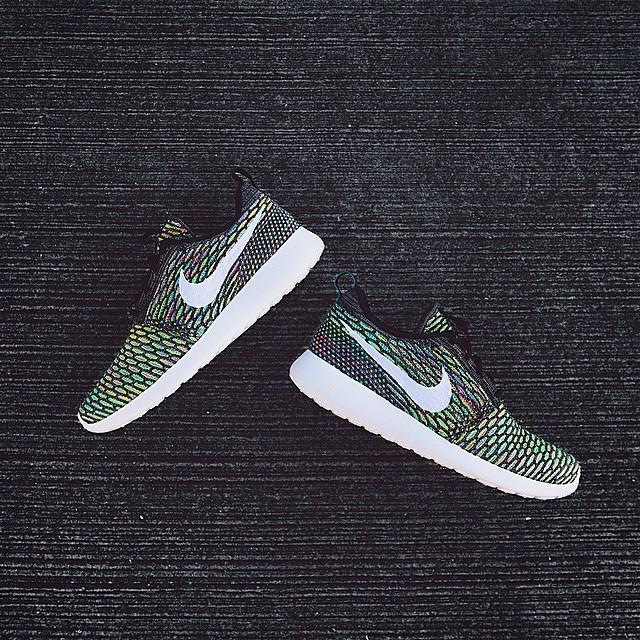 flyknithype's tweet photo. FlyKnit Hype @scott.olds
#flyknithype #flyknit #rosheflyknit #modernhype #nikesportswear http://t.co/I3ILHzcAUk