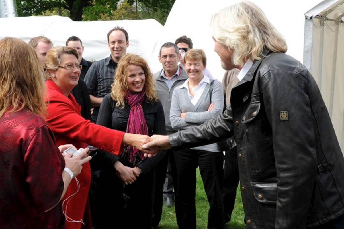 richardbranson's tweet photo. My four suggestions for counteracting gender bias in the workplace: http://t.co/oXzwS67wti #IWD2015 #leanintogether http://t.co/80OHm1HDYK