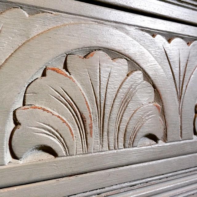 fbfurnishings's tweet photo. This stunning woodwork detailing was barely visible as the stain previously used was very dark... Look what a bit o… http://t.co/ZgDUrOHC5I