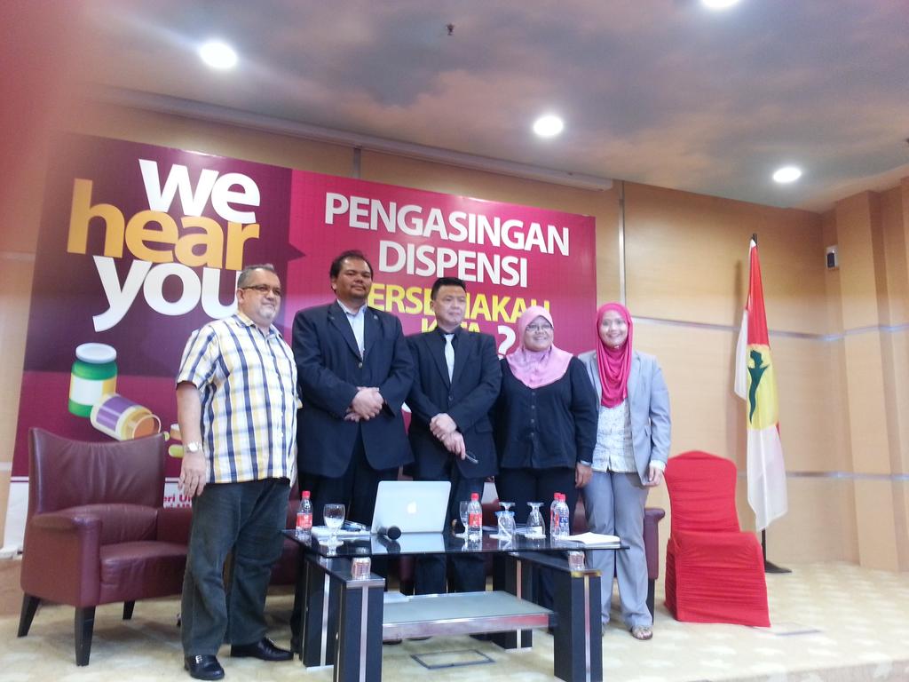 nanabdwahab's tweet photo. P engagingan Dispensi 
#Q
#WeHearYou 
#KPenP3UM http://t.co/KeCqnbeYTH