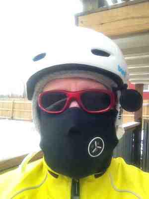 mboyle12's tweet image. Dear Chicago, when a ski mask is standard for riding your bike  #takethebus #itsreallycold