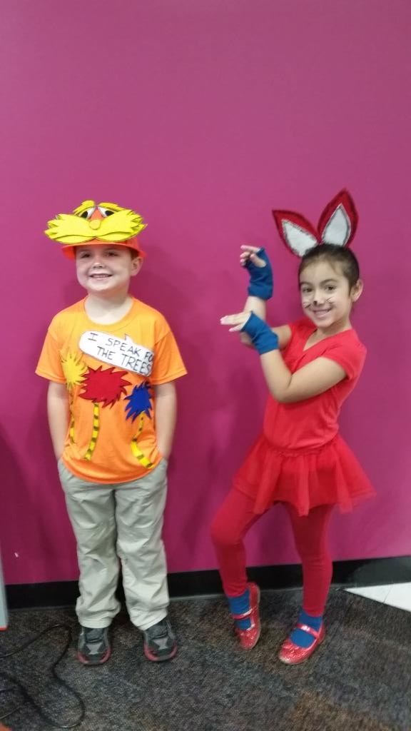 normigonz128's tweet photo. It's all about Dr.Seuss today at the PLC! #dr.seuss #plc #iprepacademy #thatsmypod http://t.co/dk1AwnL9KI
