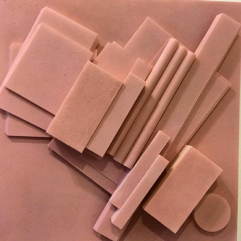 dianesolway1's tweet image. Stunning forms in this piece by #IsabelleCornaro  #IndependentArtFair @Independent_NY #art #nyc @wmag