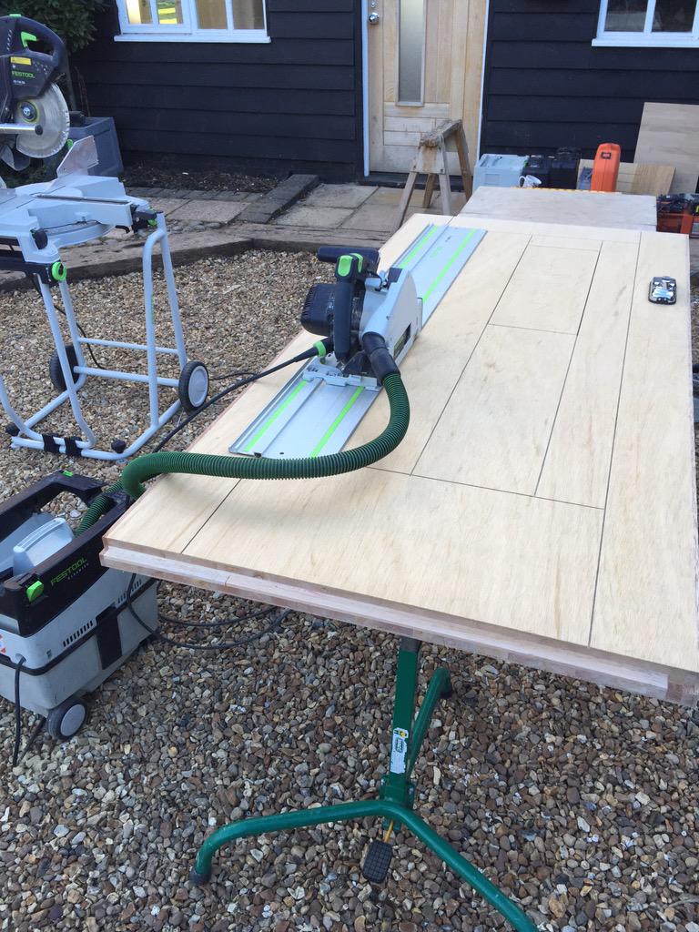 benhaylock's tweet photo. Pimped up door blank @Festool_GB @cjstiddard @CollinsDevelop http://t.co/af1xeS5pfc