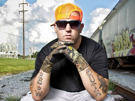 Happy birthday to rapper Warren Anderson \"Bubba Sparxxx\" Mathis born March 6, 1977 in Troup County, Georgia. 