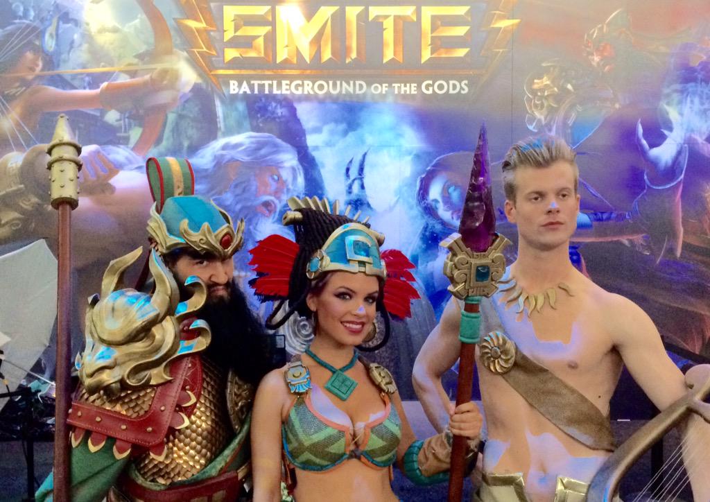 Retweet this to win a SMITE Xbox early access key!!!
