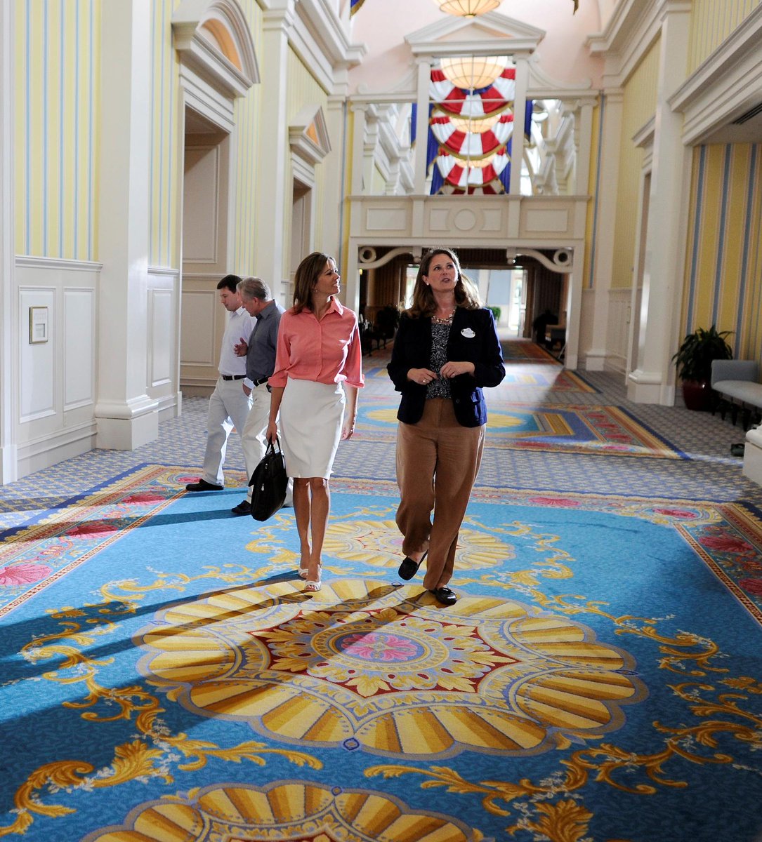 DisneyMeeting's tweet image. Our Convention Services Managers make their job about quality. Read more about it on the blog: bit.ly/1EQF4AD