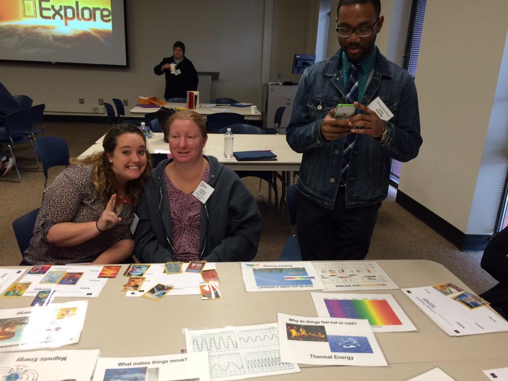 Aspinwall_TCE's tweet photo. Great activities at the #stemgs2015 http://t.co/Q0hUofqyrq