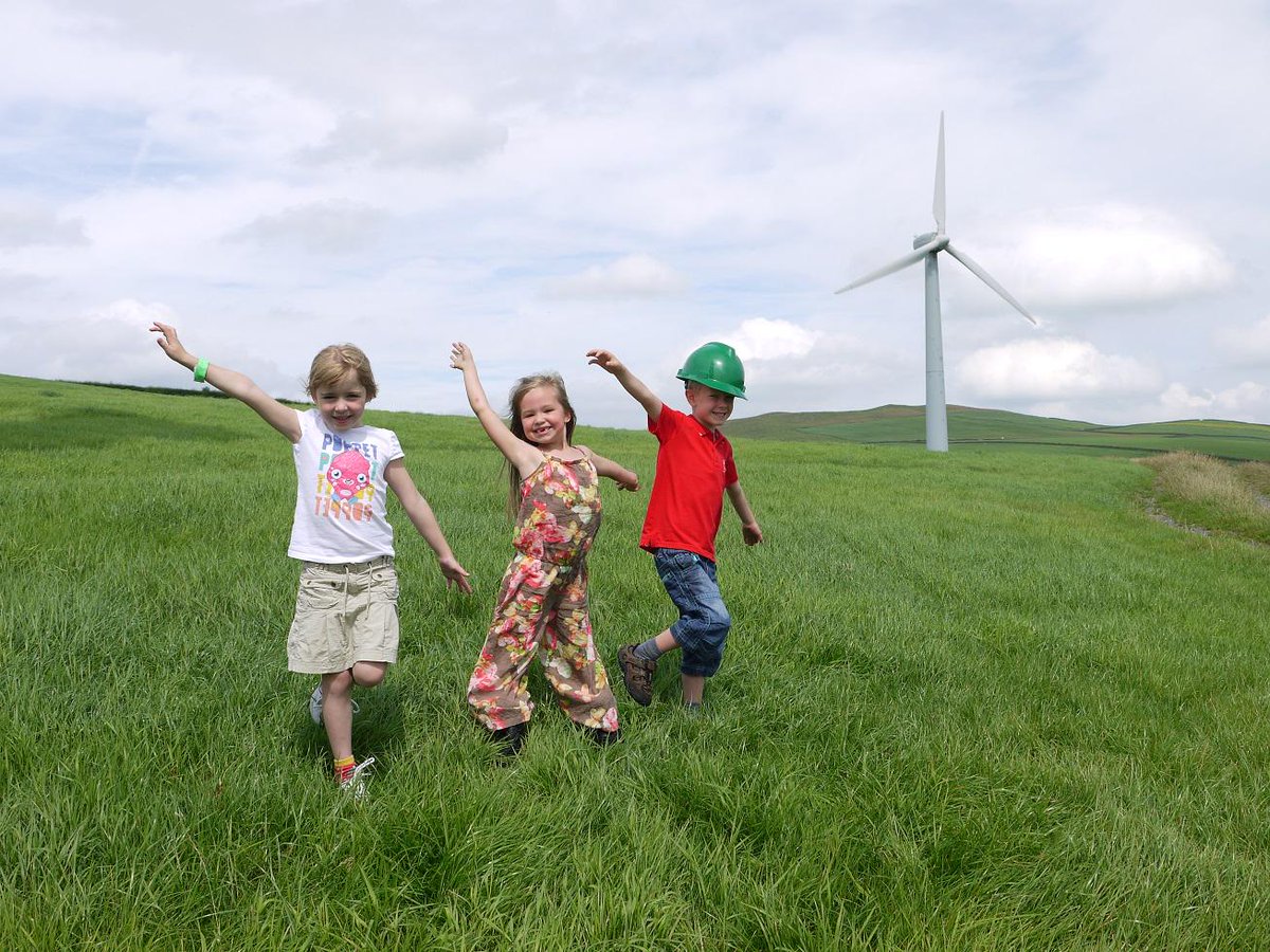 Energy4AllLtd's tweet photo. Help us promote #communityenergy and like our @highwindscoop photo on Facebook click: http://t.co/qcKYTinEf7 http://t.co/iTimtTFCWT