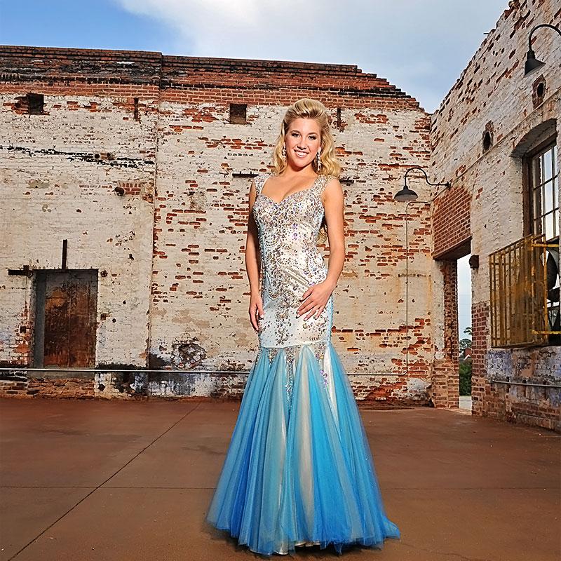 Don't miss your chance to #sparkle! Make #Prom2015 GLAM with this stunning #promdress from @PreciousFormals