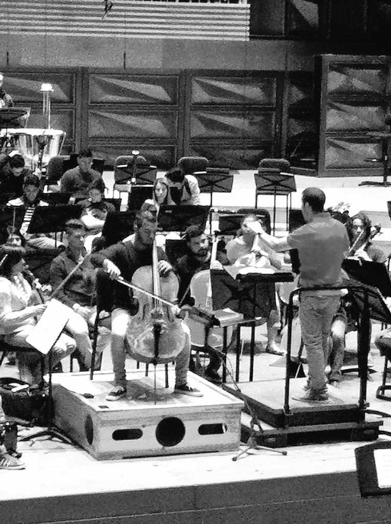 Ensayo: @TCYOrchestra &amp; <a href="/Educhelo/">Edu!</a> bajo la batuta de <a href="/joshuadossantos/">Joshua Dos Santos</a> 
#Shostakovich

Sala Simón Bolívar del #CNASPM
