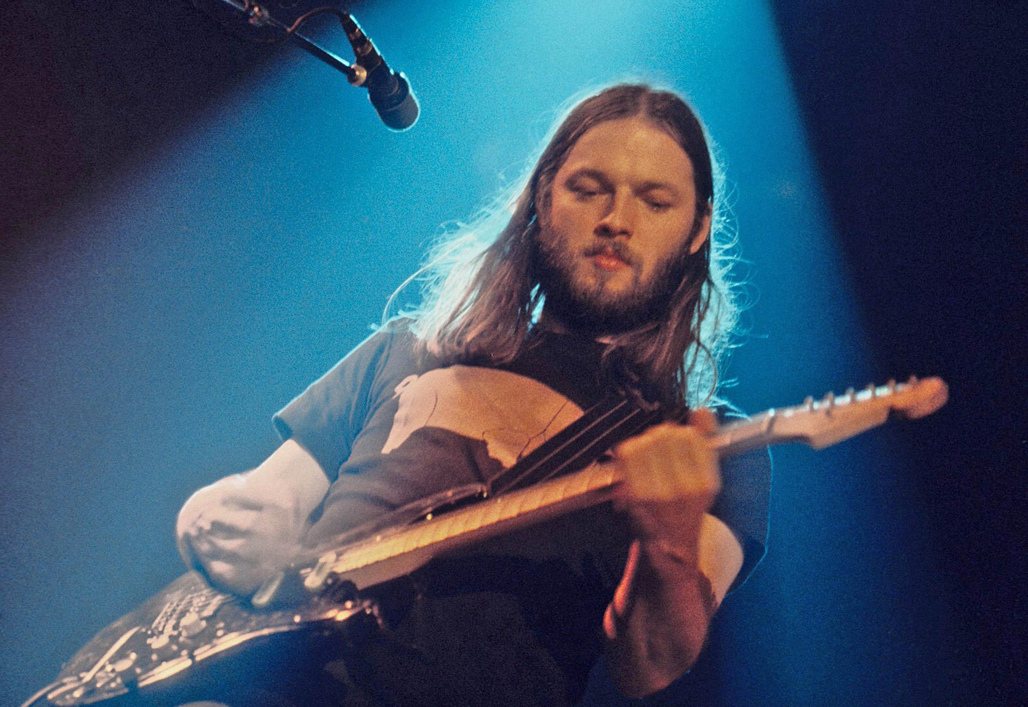 Happy birthday Mr David Gilmour. 