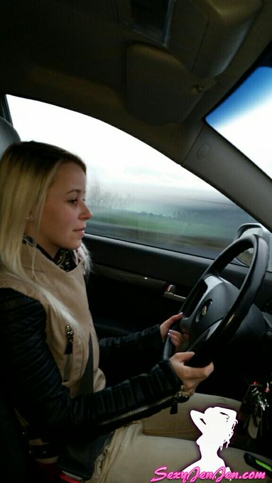 Auf geht's...Shoppen in Bremen.... http://t.co/e4d9SpReAG<a href="/tag/teen"class="tags"><span>#teen</span></a><a href="/tag/webcamshow"class="tags"><span>#webcamshow</span></a><a href="/tag/sexyjenjen"class="tags"><span>#sexyjenjen</span></a>