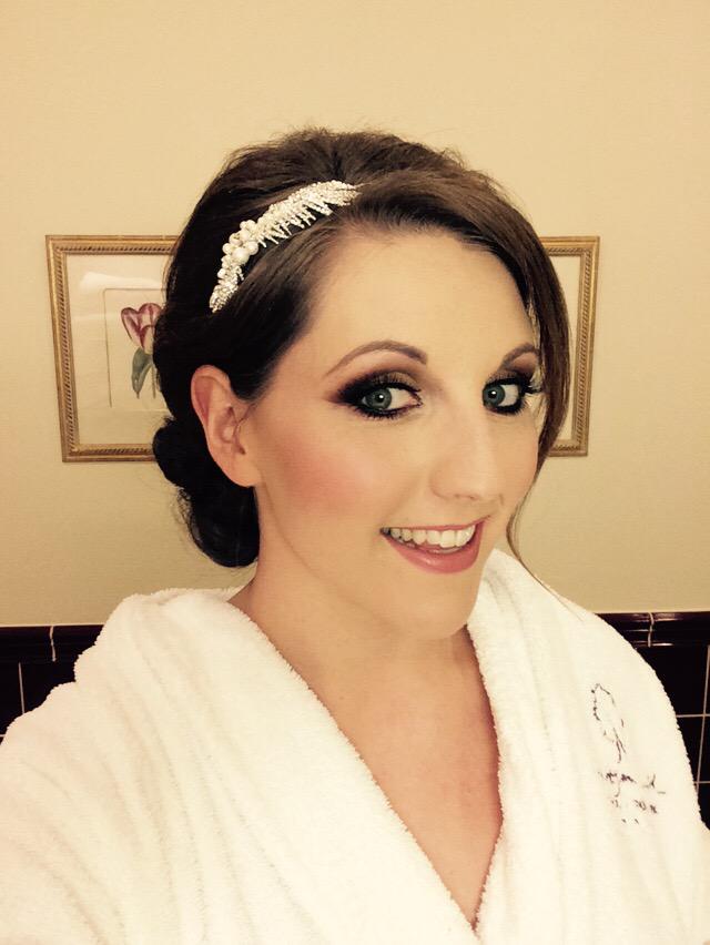 Bridal make up for the fashion show last night by <a href="/kittykerrymua/">Kitty Kerry MUA</a> we loved it! 😁❤️