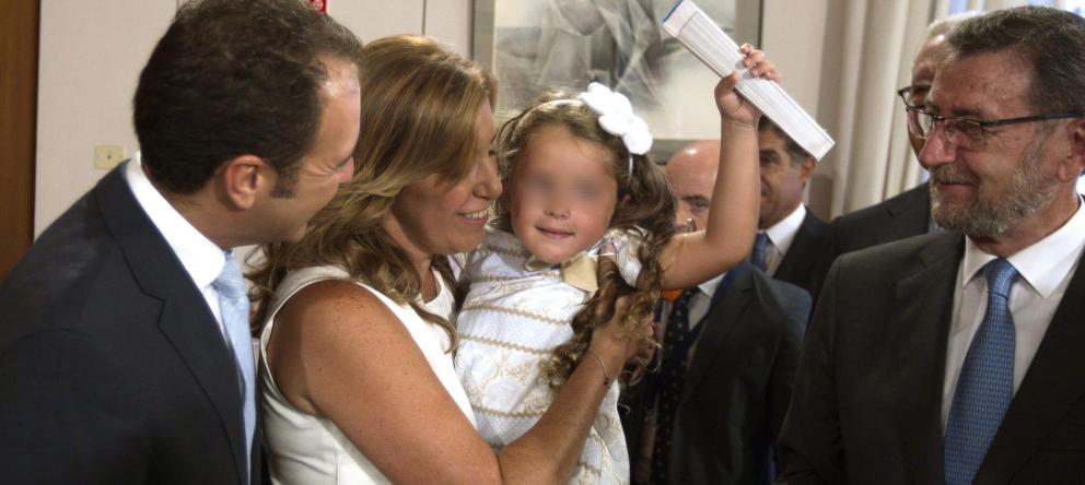 atlante83's tweet photo. El marido de Susana Díaz era tutor de los cursos de formación que investiga la UDEF http://t.co/O5wJNYGncW http://t.co/Glfrz8YmCY