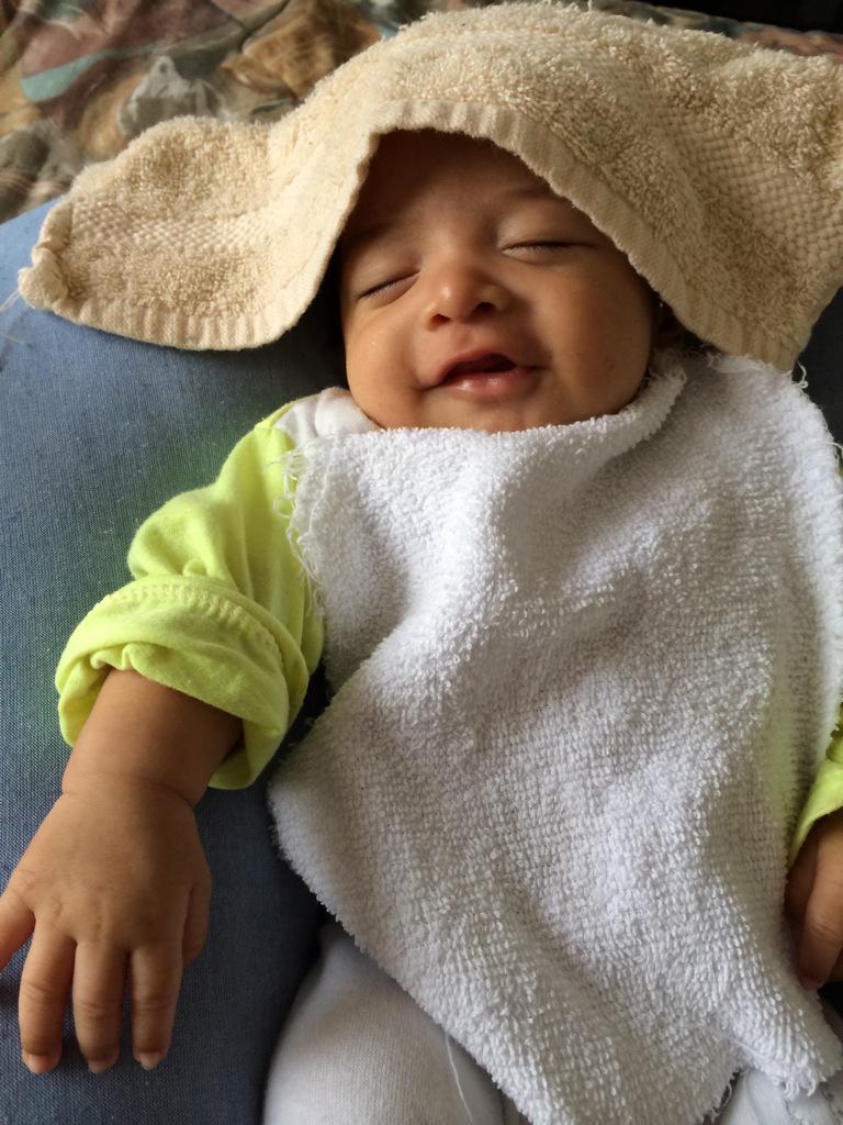 NicolasDLeon's tweet photo. Ready for my #groomingday !#GroomingKit #healthcare @johnsonsbaby @BebeTernuraMx @Blogparamamas @Safety1stCa http://t.co/6euiIwumdr