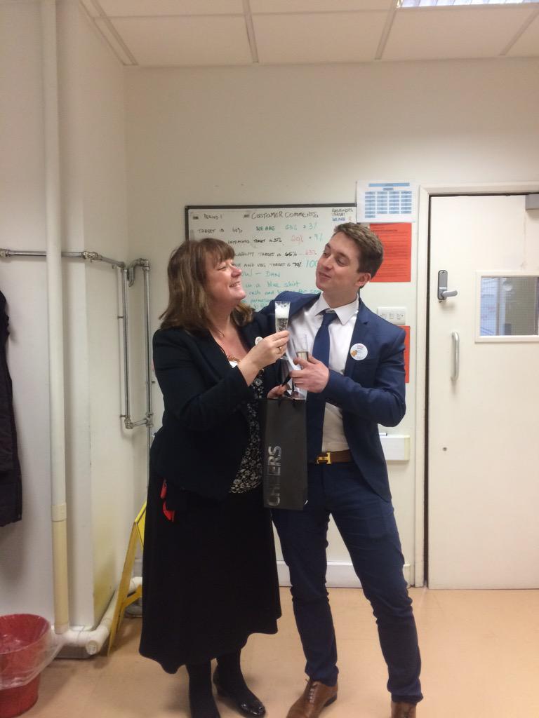 Amelia Bell tweet media