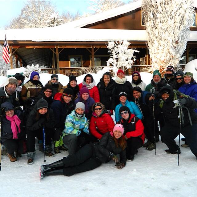 BLRNiagara's tweet photo. We love our winter hikes! Did you know that exercising in the cold burns more calories? #blresort @biggestlosernbc http://t.co/oTOwaIbxdm